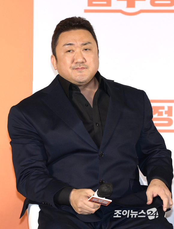 배우 마동석이 17일 오전 서울 용산구 CGV 용산아이파크몰에서 진행된 영화 '압꾸정'(감독 임진순) 제작보고회에 참석하고 있다. [사진=정소희 기자]