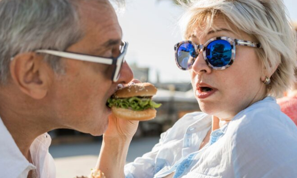 50대 이후 혈당 조절과 체중 관리에 도움이 되는 간식들이 전문가에 의해 소개됐다. 사진은 본 기사 내용과 무관. [사진=Freepik]