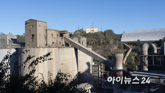 강원도 삼척시 삼표시멘트 공장 전경. [사진=이수현 기자]