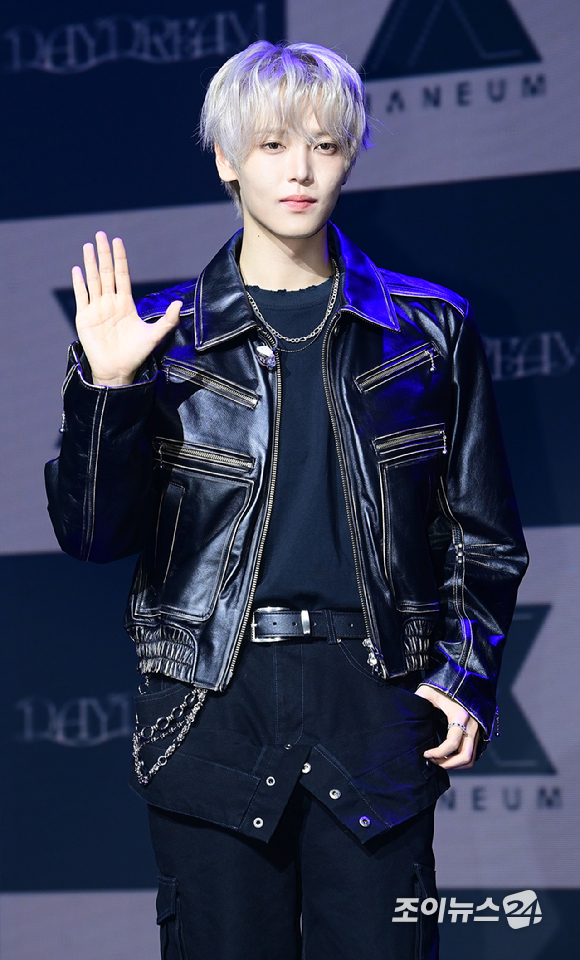 [종합] '솔로컴백' 장한음, 퍼포먼스+랩까지…新 정체성 확립