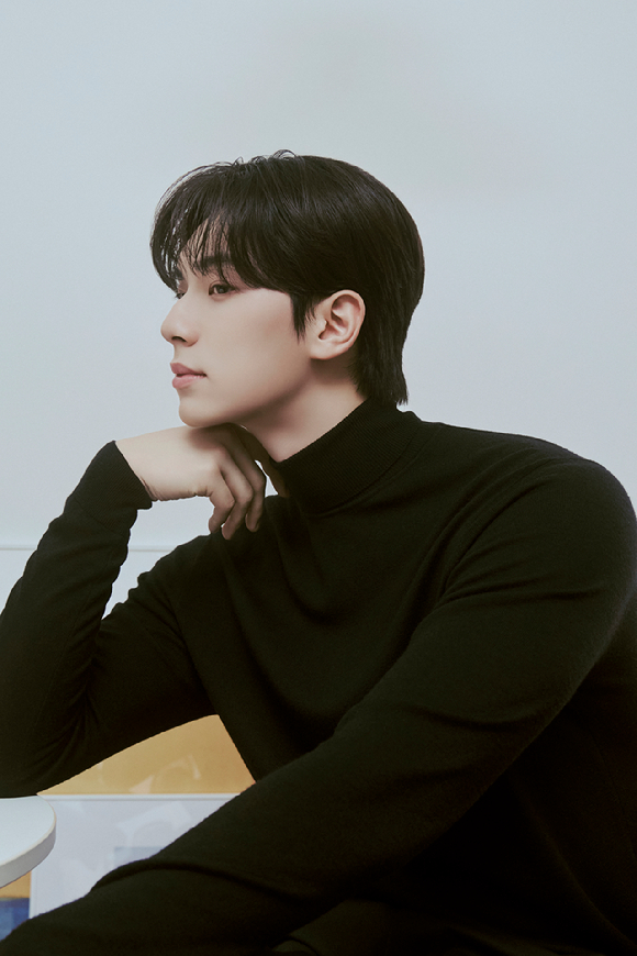 이채민이 '폭군의 셰프' 종영 인터뷰에 앞서 사진 촬영을 하고 있다. [사진=바로엔터테인먼트]