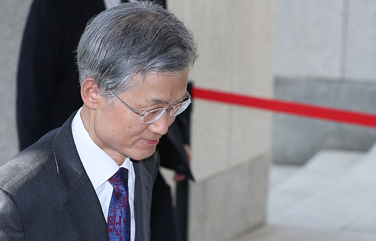 지난달 27일 국회에서 열린 2월 임시국회 8차 본회의에서 전날 상정된 헌법재판소법 일부개정법률안(재판소원제)이 여당 주도로 통과되고 있다. 2026.2.27 [사진=연합뉴스]