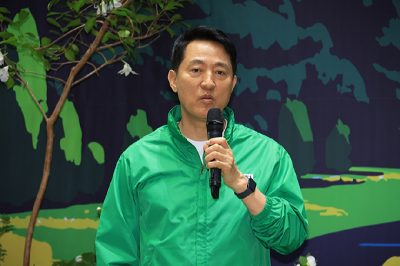 오세훈 서울시장이 22일 서울시청에서 열린 '2026 서울국제정원박람회&middot;태안국제원예치유박람회 상호협력 기자설명회'에서 발언하고 있다. [사진=연합뉴스]