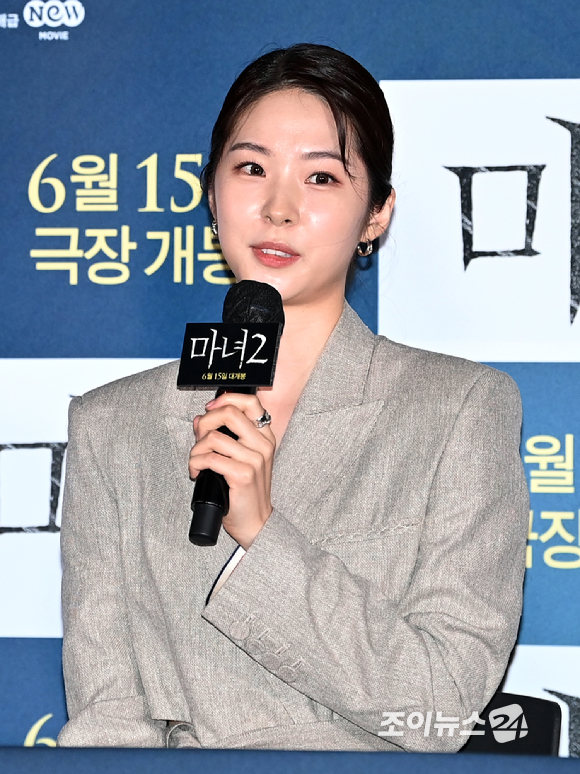배우 서은수가 7일 오후 서울 CGV 용산아이파크몰에서 열린 영화 '마녀2' 언론시사회에 참석해 인사말을 하고 있다. [사진=김성진 기자]