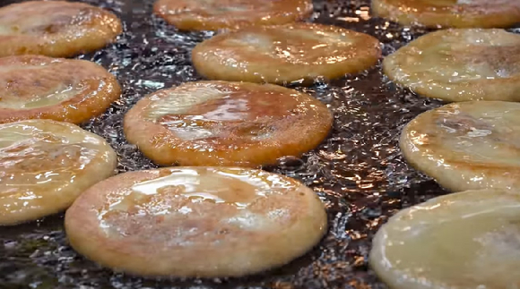 붕어빵. [사진=유튜브 '푸디랜드' 캡처]