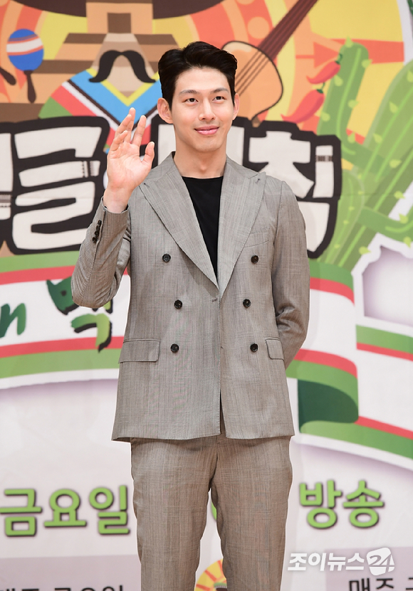 최정원이 스토킹 혐의 입건에 대해 입장을 밝혔다. [사진=조이뉴스24 포토DB]