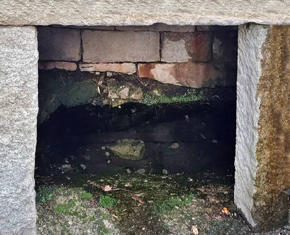 복정우물, 왕실에서 쓰던 우물이라고 한다. [사진= 박성기]