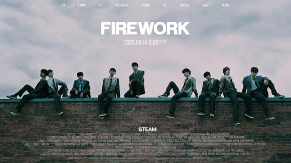 &TEAM 'FIREWORK' 포스터 [사진=하이브]