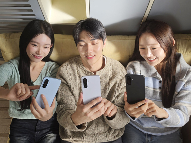 삼성전자가 일상에 필요한 기능을 담은 스마트폰 '갤럭시 A18 LTE'를 30일 국내 출시했다. [사진=삼성전자]