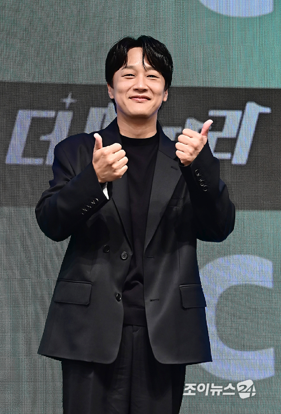 배우 차태현이 31일 오후 서울 영등포구 여의도동 KBS 신관에서 진행된 KBS 2TV '더 딴따라' 제작발표회에서 포토타임을 갖고 있다. [사진=곽영래 기자]