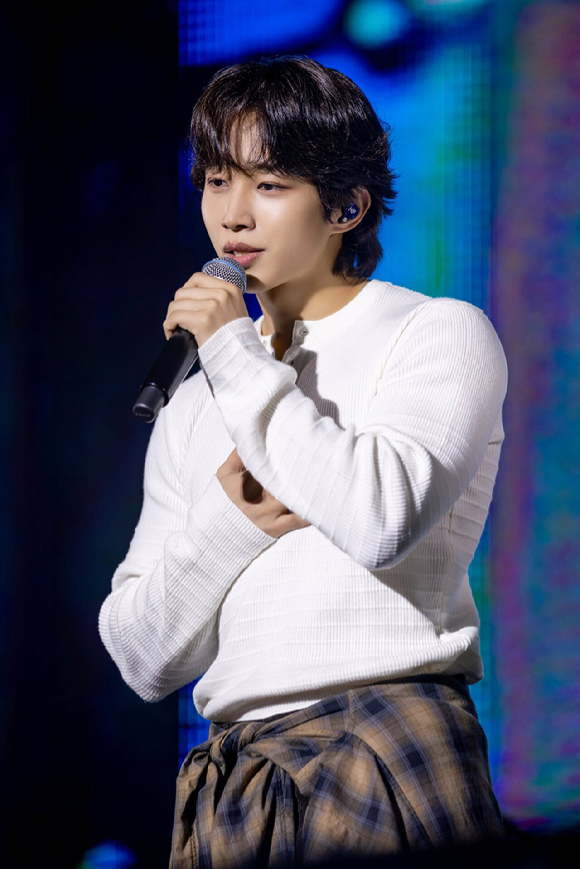 엔플라잉이 서울 KBS아레나에서 2026 N.Flying FAN MEETING '우.사.합 : 우리 사소한 얘기 좀 합시다'를 개최하고 팬들을 만나고 있다. [사진=FNC엔터테인먼]