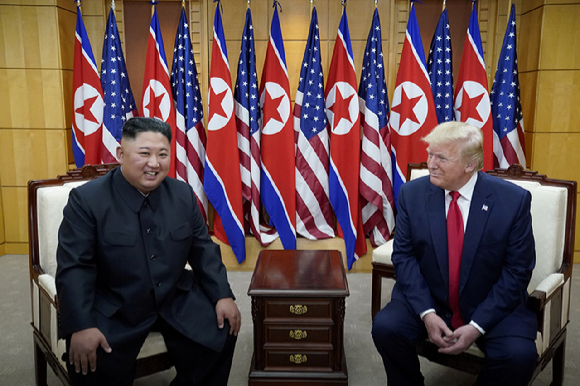 도널드 트럼프 미국 대통령(왼쪽)과 김정은 북한 국무위원장. [사진=로이터/연합뉴스]