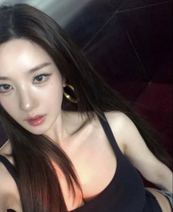 권은비 [사진=권은비 SNS]