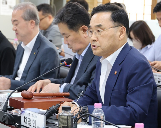 차정인 국가교육위워회 위원장이 16일 서울 종로구 정부서울청사에서 열린 국가교육위원회 2026년 제7차 회의에서 발언하고 있다. 2026.7.16 [사진=연합뉴스]