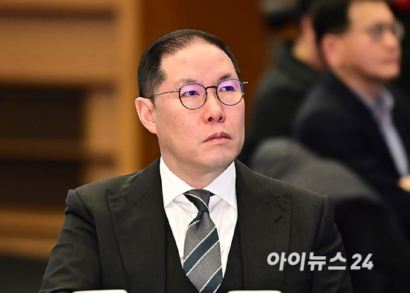 조현상 효성 부회장이 29일 서울 중구 대한상공회의소 국제회의장에서 열린 서울상공회의소 정기 의원총회에서 한기정 공정거래위원장의 특별강연을 경청하고 있다. [사진=곽영래 기자]
