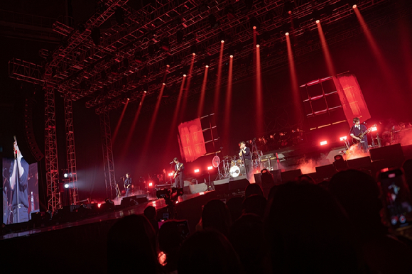 밴드 엔플라잉(이승협, 차훈, 김재현, 유회승, 서동성)이 앙코르 콘서트 2025 N.Flying LIVE '&CON4 ENCORE : Let&rsquo;s Roll &4EVER'(2025 엔플라잉 라이브 '엔콘4 앙코르 : 렛츠 롤 엔포에버')를 개최하고 팬들을 만나고 있다. [사진=FNC엔터테인먼트]