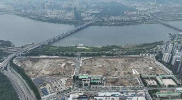 서울 서초구 '반포 디에이치 클래스트(반디클)' 조합이 공사비 480억원 추가 증액을 추진 중이다. 사진은 과거 반포주공1단지 124주구 현장. [사진=현대건설 ]