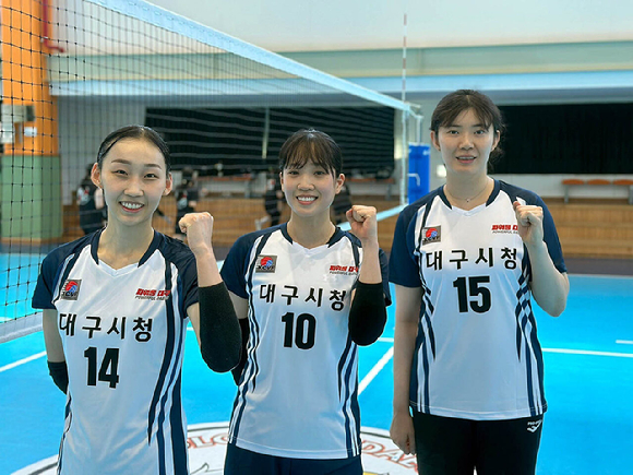 전 흥국생명 미들 블로커 김나희는 실업팀 수원시청으로 유니폼을 바꿔입었다. [사진=발리볼코리아닷컴]