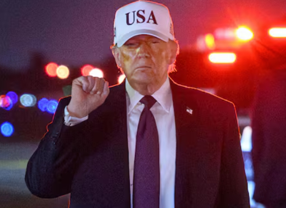 미국 정보당국이 이란 군부 지도부를 겨냥한 정밀 타격 작전을 수행하는 과정에서 생성형 인공지능(AI)이 활용됐을 가능성이 나왔다. 사진은 본 기사 내용과 무관. [사진=Freepik]