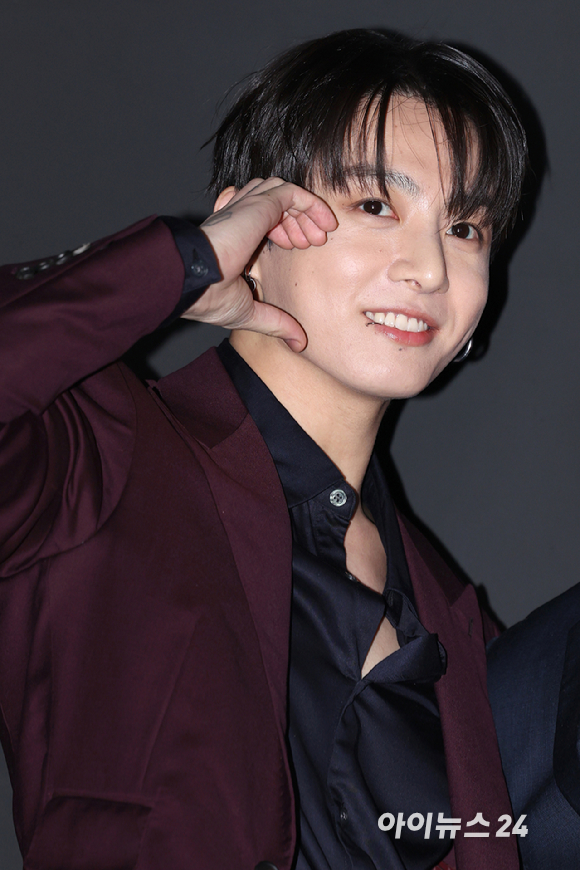 그룹 방탄소년단(BTS) 정국이 2월 12일 오후 서울 강남구 논현동 STRX하우스에서 열린 위블로 글로벌 앰버서더 어나운스먼트 이벤트 포토월 행사에 참석하고 있다. [사진=정소희 기자]