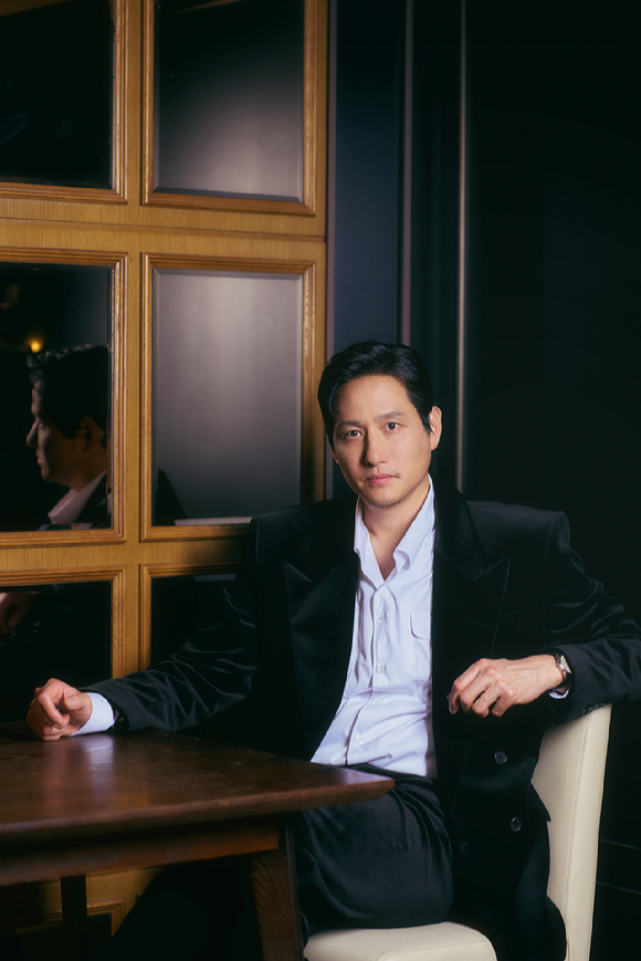 배우 박해준이 영화 '휴민트' 인터뷰에 앞서 포즈를 취하고 있다. [사진=NEW]