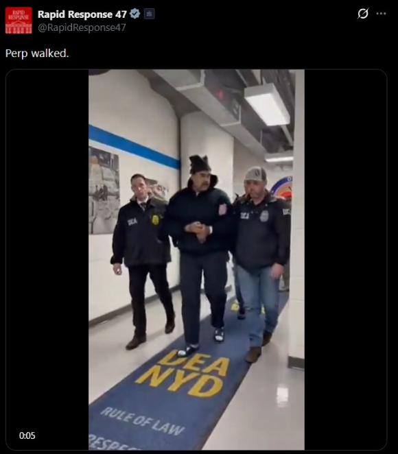 美 마약단속국 뉴욕지부의 마두로. [사진=백악관 긴급대응 엑스 캡처]