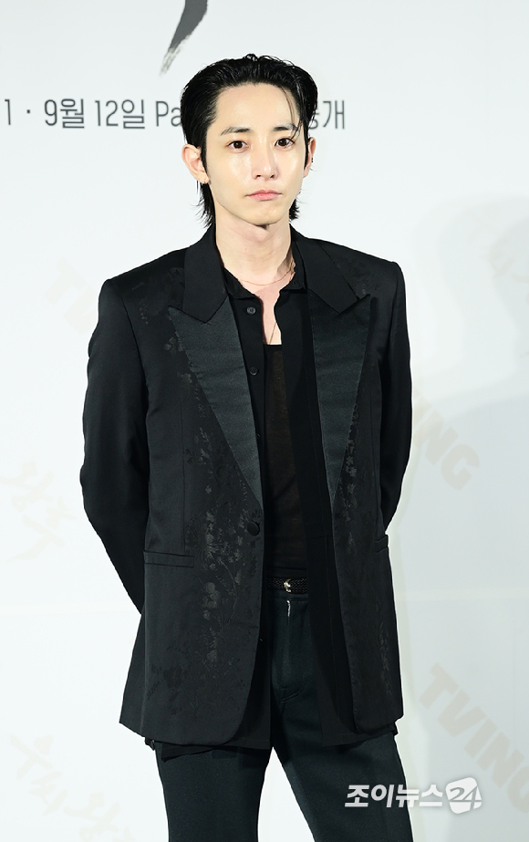 배우 이수혁이 27일 오후 서울 용산 아이파크몰 CGV에서 열린 티빙 오리지널 시리즈 '우씨왕후' 제작발표회에 참석하고 있다. [사진=정소희 기자]