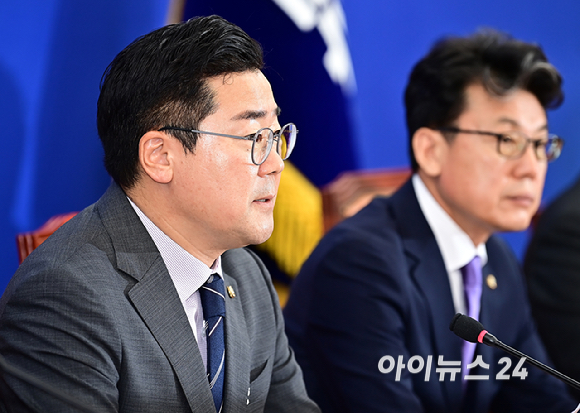 박찬대 당대표 직무대행 겸 원내대표가 1일 오전 서울 여의도 국회에서 열린 정책조정회의에서 발언하고 있다. [사진=곽영래 기자]