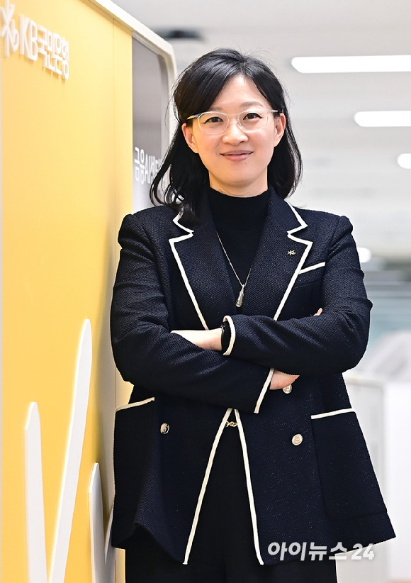 오순영 KB국민은행 금융AI센터장(상무)가 지난달 22일 오후 서울 여의도 KB국민은행 여의도 본점에서 기자와 만나 "AI 거버넌스가 중요하다"고 강조했다. [사진=곽영래 기자]
