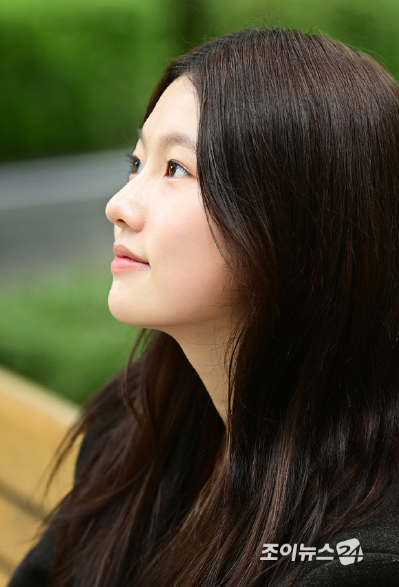 배우 조혜수가 30일 조이뉴스24와의 인터뷰에 앞서 포즈를 취하고 있다. [사진=정소희 기자]