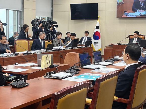 국회 본관에서 방송통신위원회&middot;소관기관 대상 국회 과학기술방송통신위원회(과방위) 국정감사가 진행되고 있다. [사진=아이뉴스24 DB]