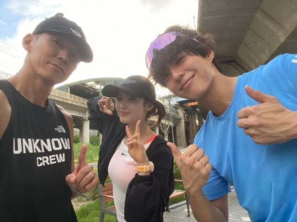 다니엘 션 박보검 [사진=션 SNS]