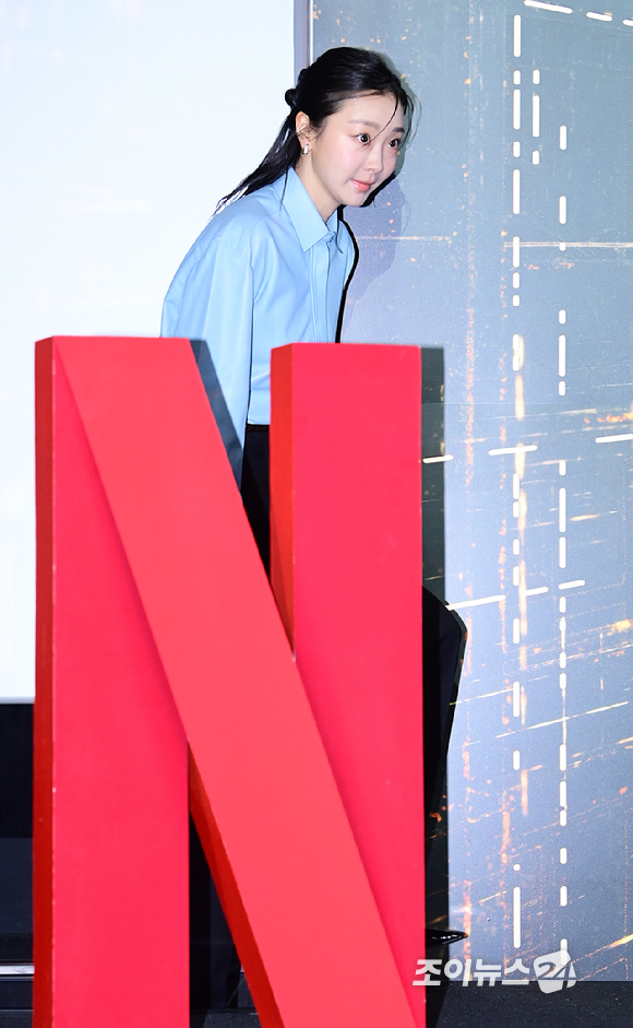 배우 김다미가 16일 오전 서울 CGV 용산아이파크몰에서 열린 넷플릭스 영화 '대홍수'(감독 김병우) 제작보고회에 참석하고 있다. [사진=정소희 기자]