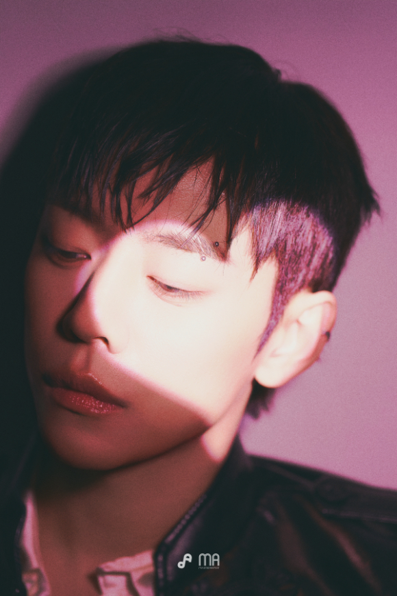 B.A.P 출신 가수 정대현이 두 번째 미니앨범 &lsquo;PUZZL( )E&rsquo;의 콘셉트 포토와 필름을 공개했다. [사진=MA엔터테인먼트]