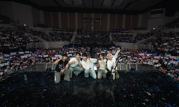 원위가 서울 강서구 KBS아레나에서 '2026 ONEWE 6th Live Concert 'O! NEW E!volution VI''(이하 'O! NEW E!volution VI')를 개최하고 팬들을 만나고 있다. [사진=알비더블유(RBW)]