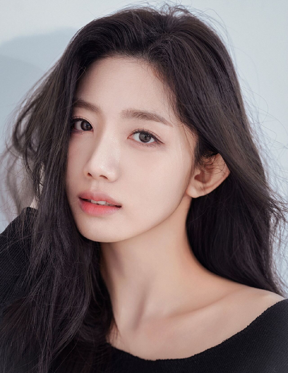 최유주 프로필 [사진=FNC엔터테인먼트]