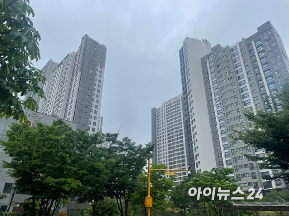 9일 경기 과천시 원문동 과천위버필드 전경. [사진=정승필 기자.]