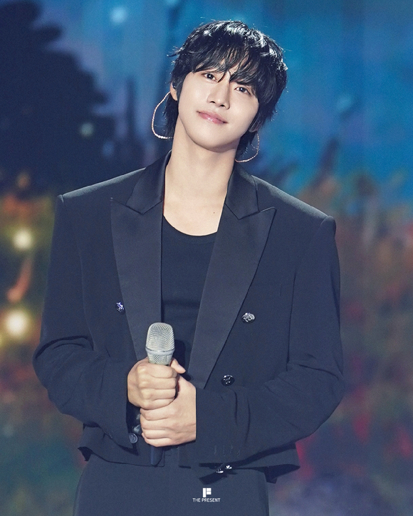 배우 안효섭이 인도네시아 자카르타에서 열린 팬미팅에서 팬들을 만나고 있다. [사진=더프레젠트컴퍼니]