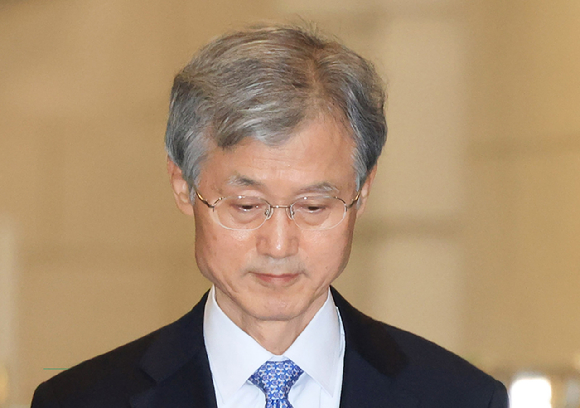 조희대 대법원장이 22일 서울 서초구 대법원을 나서고 있다. 2026.9.22 [사진=연합뉴스]