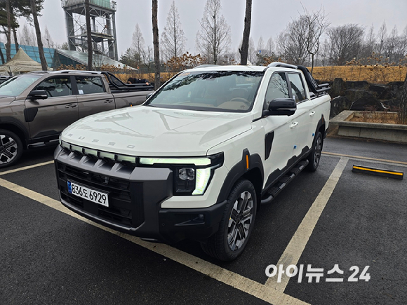 KGM 신형 '무쏘' 가솔린 모델. [사진=김종성 기자]