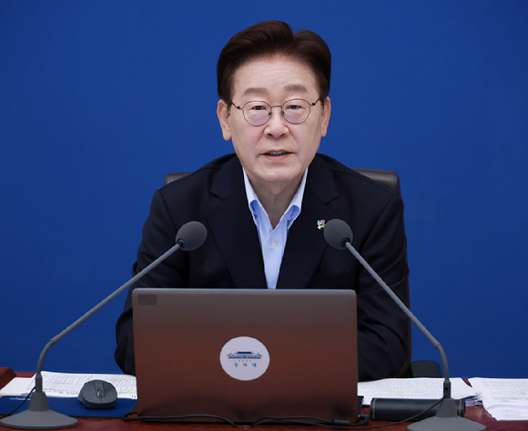 이재명 대통령이 23일 청와대에서 열린 국무회의 겸 비상경제점검회의에서 발언하고 있다. 2026.6.23 [사진=연합뉴스]