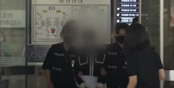 쯔양을 협박해 돈을 뜯어낸 혐의를 받는 A씨 [사진=JTBC 뉴스 캡쳐]