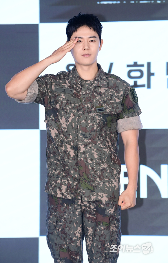 배우 김동준이 24일 오후 서울 구로구 신도림동 더세인트에서 열린 ENA 새 월화드라마 '신병4 : 사보타주' 제작발표회에 참석하고 있다. [사진=정소희 기자]