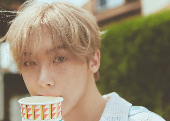 윤산하 솔로 신보 콘셉트 포토 [사진=판타지오]