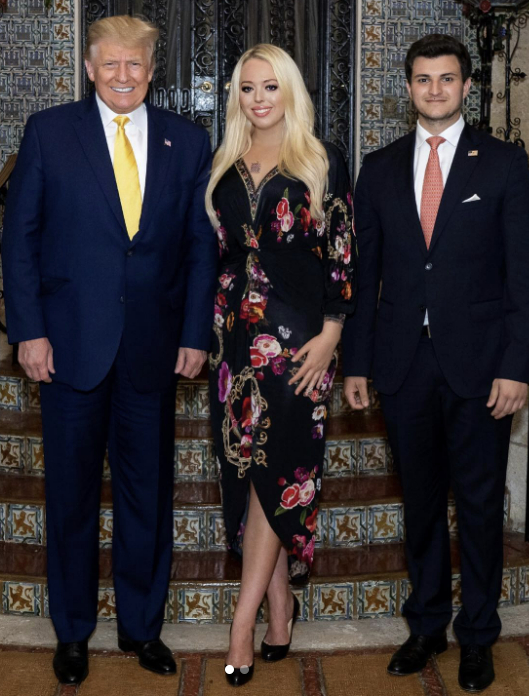 티파니 트럼프(29, 왼쪽)와 마이클 불로스(25). [사진=티파니 트럼프 사회관계망서비스(SNS)]