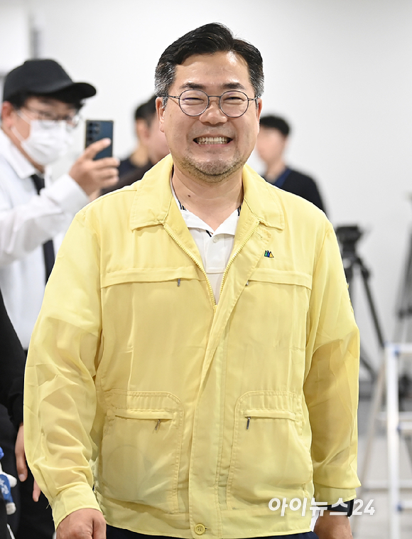 박찬대 더불어민주당 대표 후보자가 28일 오후 서울 여의도 국회 소통관에서 현안 관련 기자회견에 참석하고 있다. [사진=곽영래 기자]