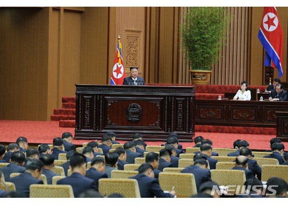 북한이 지난 7~8일 최고인민회의 제14기 7차 회의를 진행했다. [사진=뉴시스]