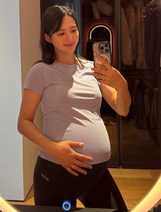 '출산 임박' 남보라 "자연주의 출산 준비 중...유도·무통 주사 거부"