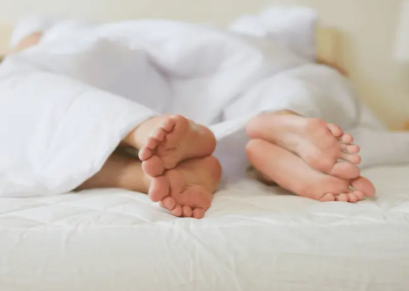 성관계 없이 결혼 생활을 이어오던 여성이 끝내 개선되지 않는 상황을 견디지 못하고 이혼을 결심하게 된 사연이 알려졌다. 사진은 본 기사 내용과 무관. [사진= First Session]