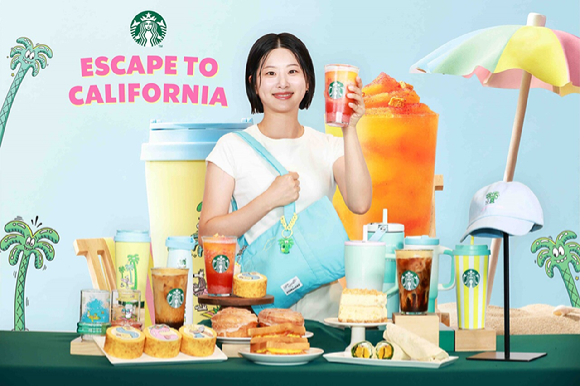 스타벅스가 글로벌 아티스트 스티븐 해링턴과의 콜라보 제품들을 단독 출시한다. [사진=스타벅스]